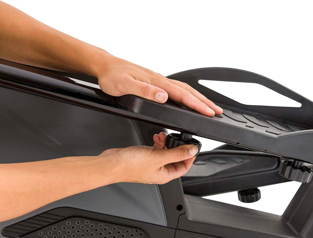 Tunturi Star Fit C100 Cross Trainer for Home - Ergometer - Elliptical Trainer - 24 Resistance Levels - 20 Training Programmes - with Heart Rate Sensors